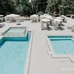 Park Service Perfected Hotel *