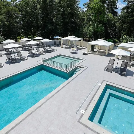 Park Service Perfected Hotel Garmen