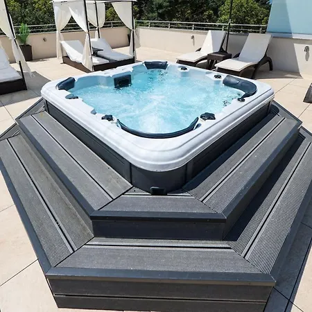 Hotel Park Service Perfected