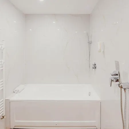 Park Service Perfected Hotel *