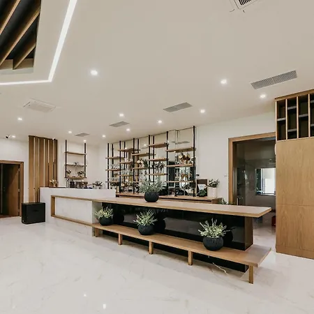 Hotel Park Service Perfected