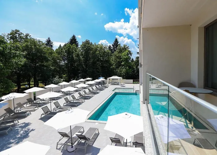 Park Service Perfected Hotel