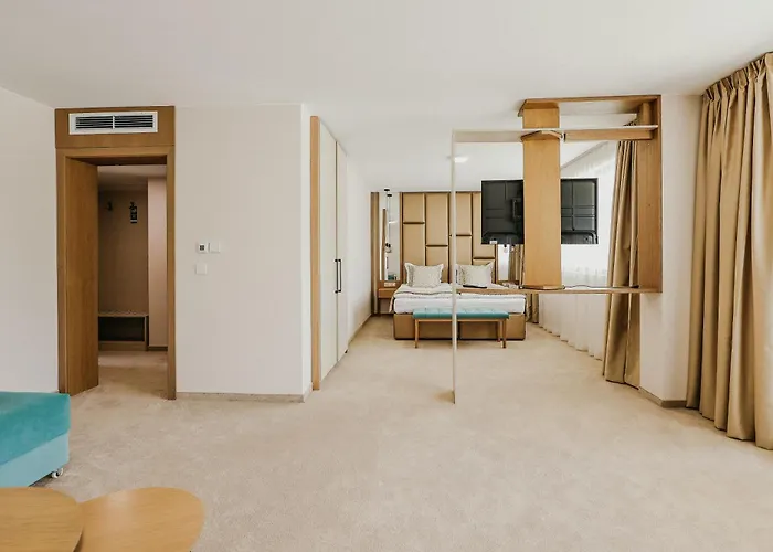 Park Service Perfected Garmen